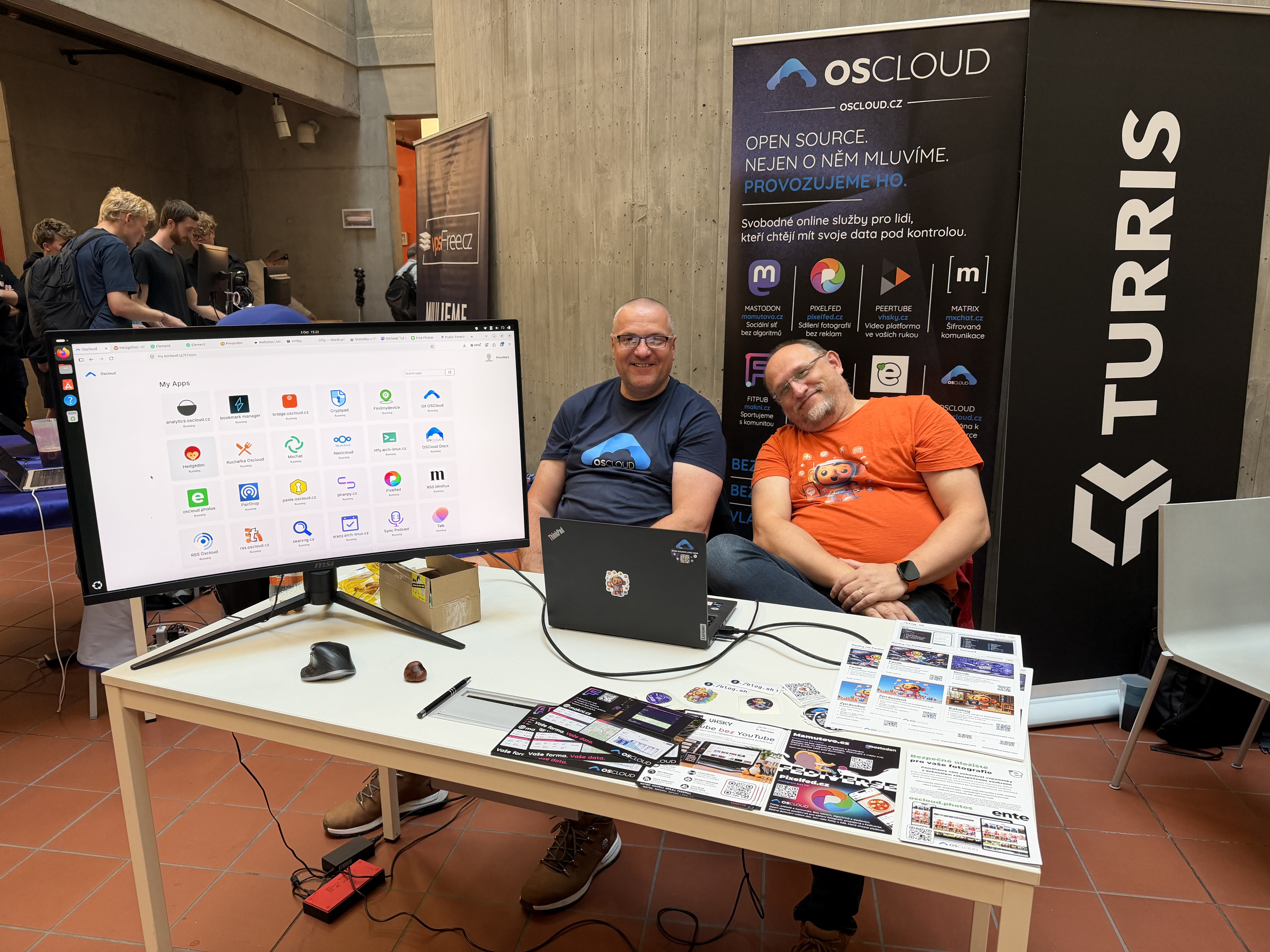 Stánek OSCloud na Linux Days 2026